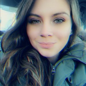 Meet your Posher, Cassie